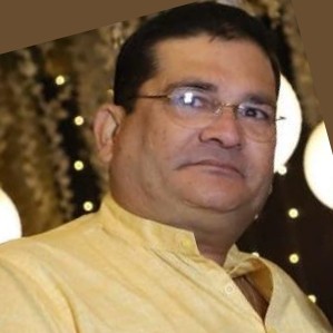 Azad Mehta